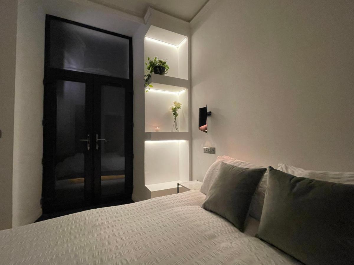 Luxury Apartment Edinburgh Centre With Steam Room Bagian luar foto