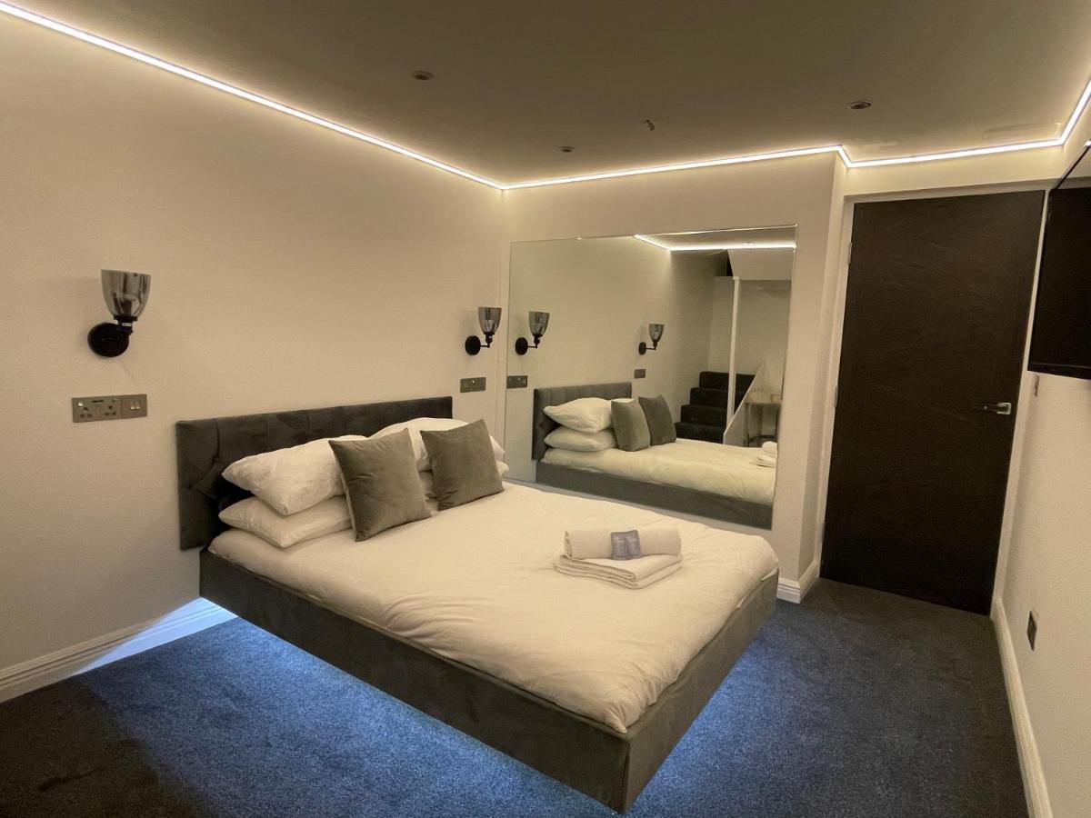 Luxury Apartment Edinburgh Centre With Steam Room Bagian luar foto